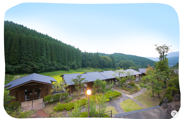 四季彩の湯全景